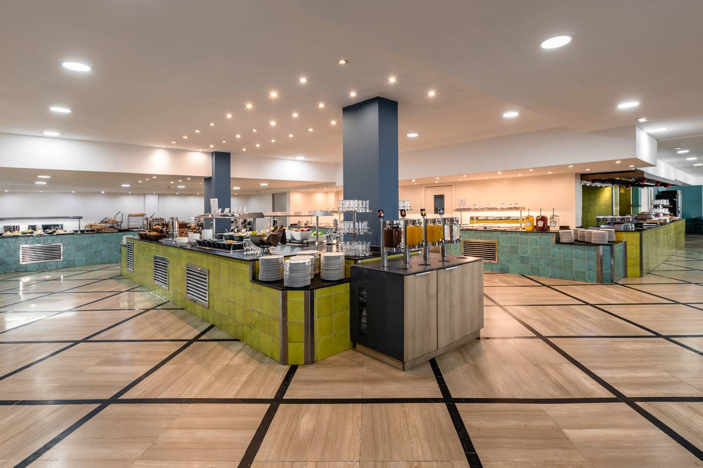 Catalonia-Oro-Negro-Restaurant-50