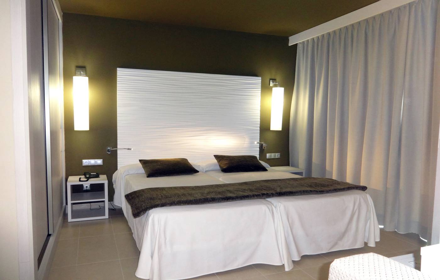 Augustus-Hotel-Room-23