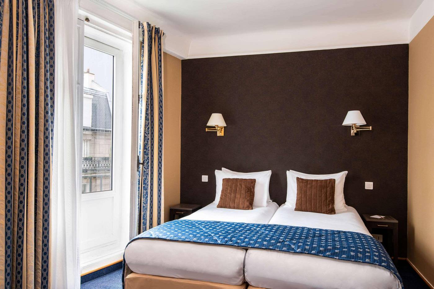 Abaca-Messidor-by-Happyculture-Room-14