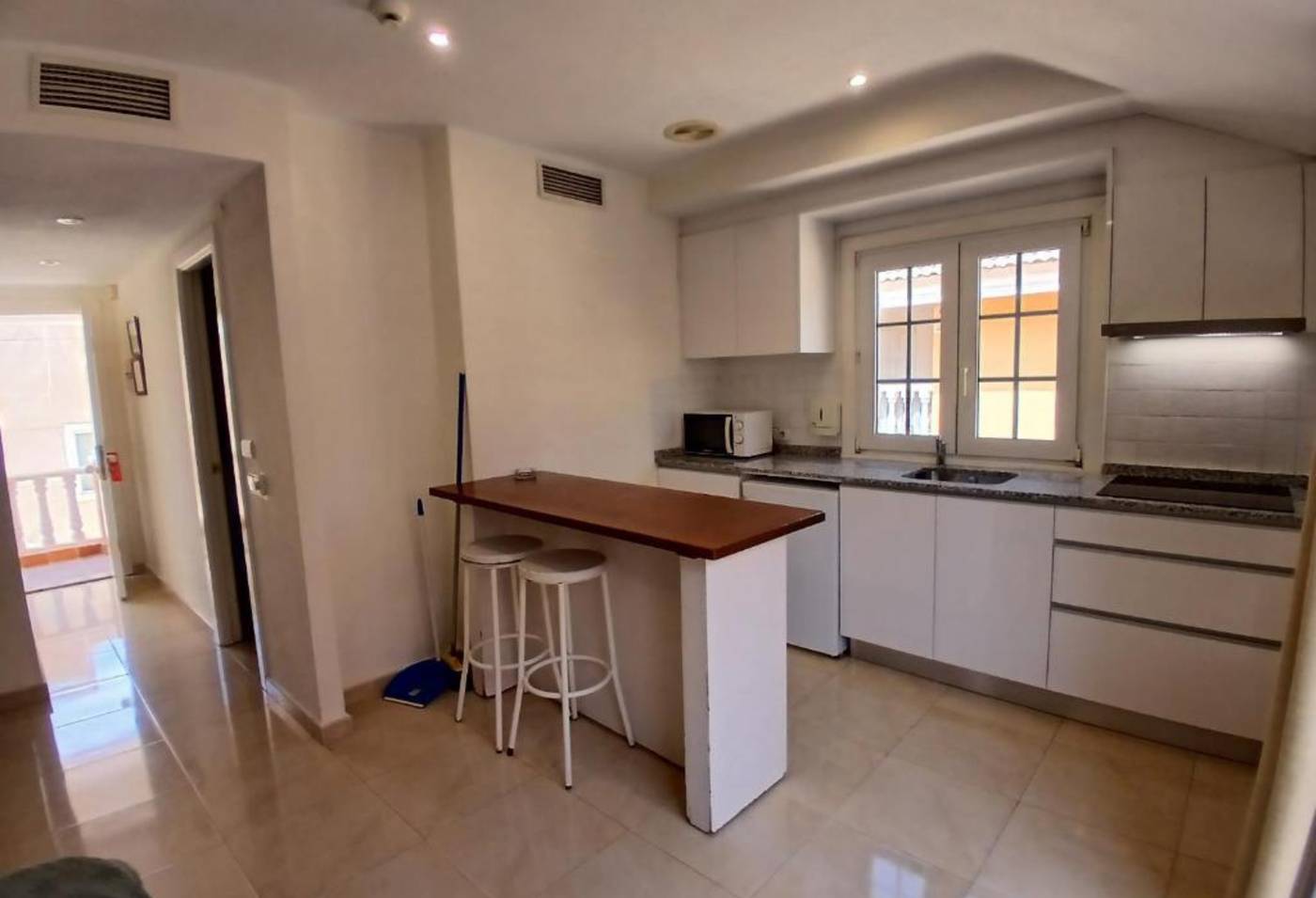 Lloyds-Beach-Club-Room-19