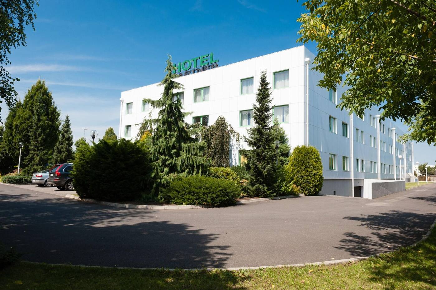 Hotel-Partner-General-view-1