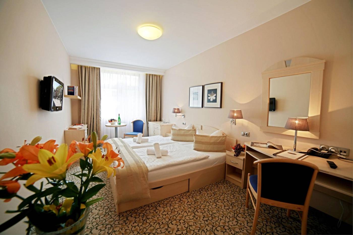 Hotel Ambiente Wellness & Spa Karlovy Vary-Czech Republic-KARLOVY VARY-Room-10