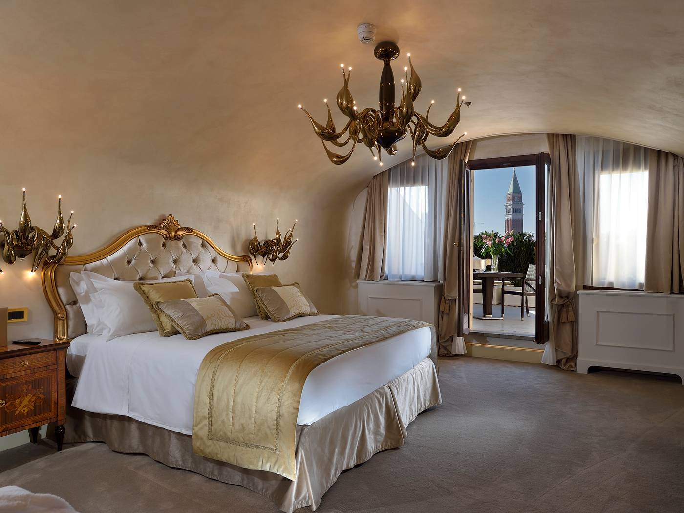 Ai-Cavalieri-Room-30