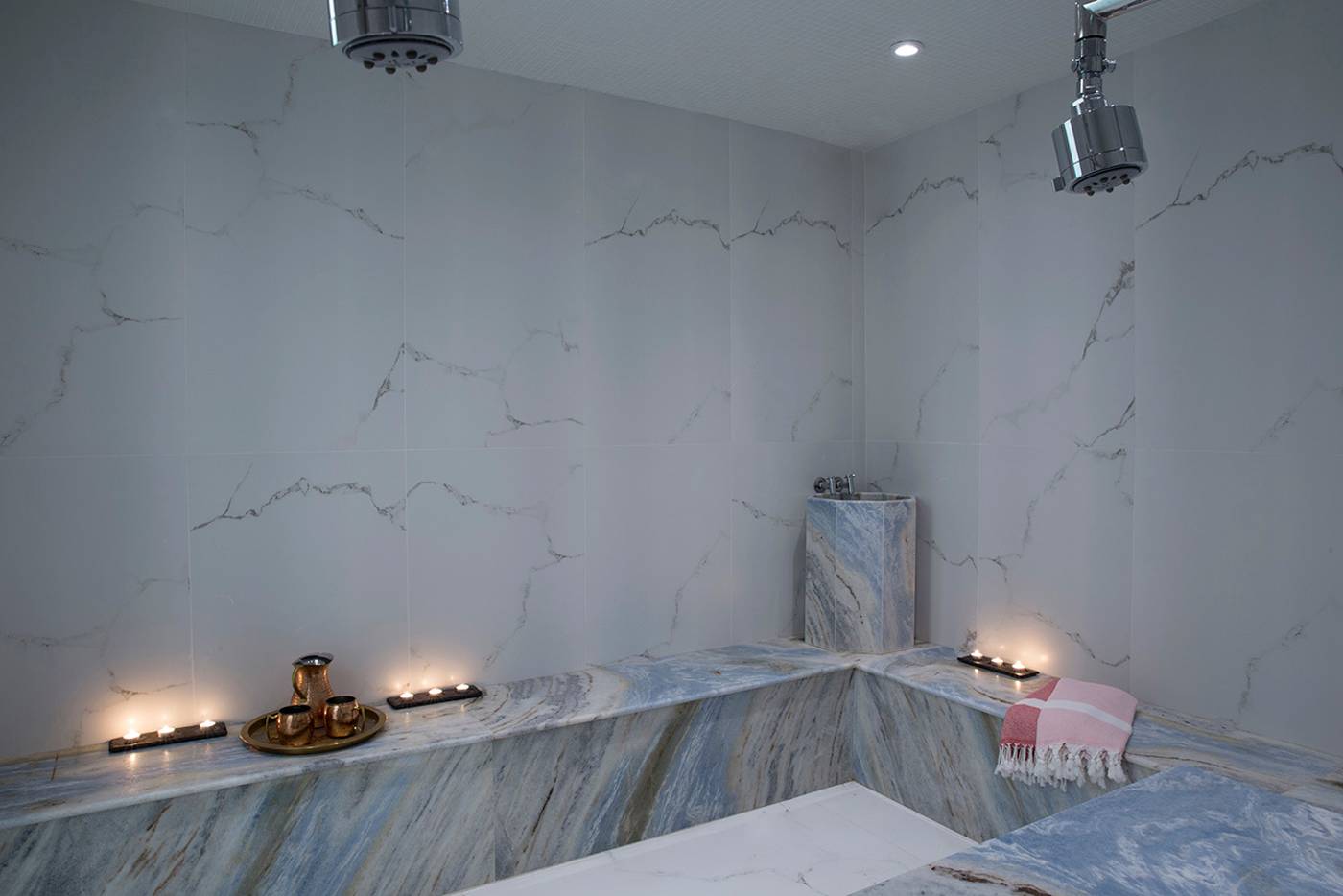 The-Alley-Hotel-Sports-and-Entertainment-62