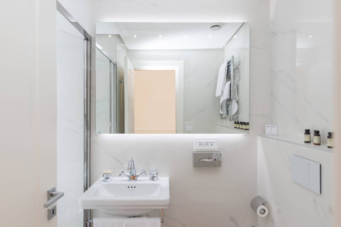 Degli-Artisti-Hotel-Room-28