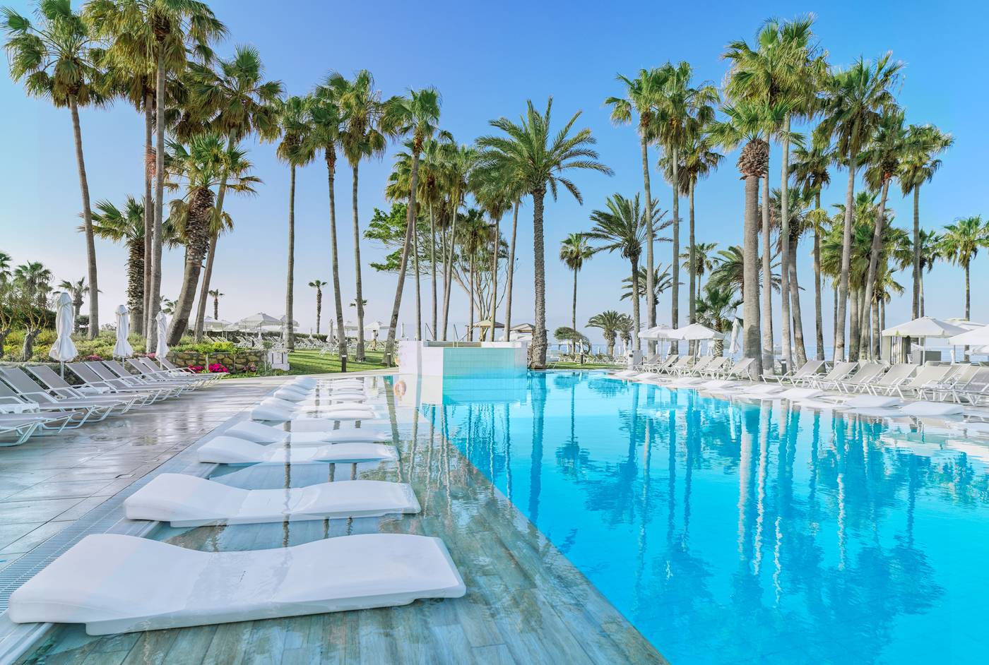 Leonardo-Plaza-Cypria-Maris-Beach-Hotel---Spa---Adults-Only-Pool-6