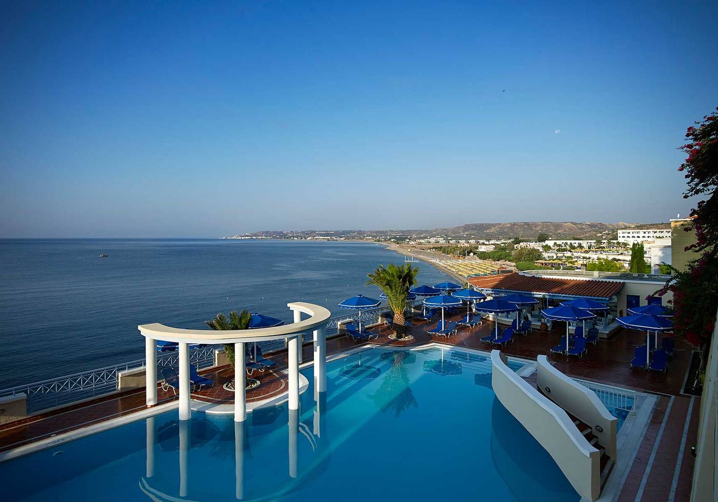 Summer-Palace-Pool-3