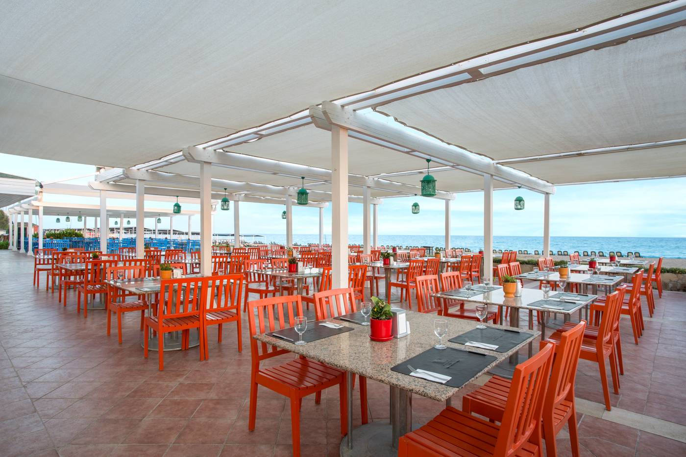 IC-Hotels-Santai-Family-Resort-Restaurant-85