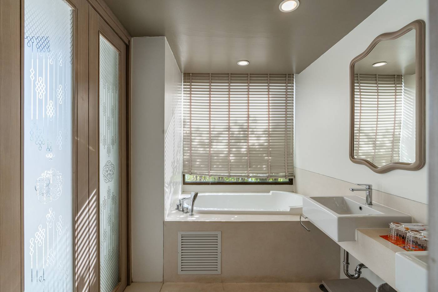 Proud-Phuket-Room-46