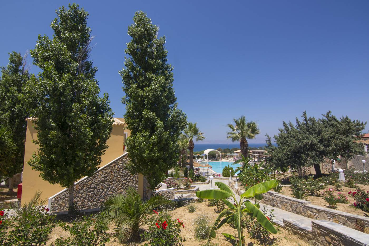 Kouros-Palace-General-view-9