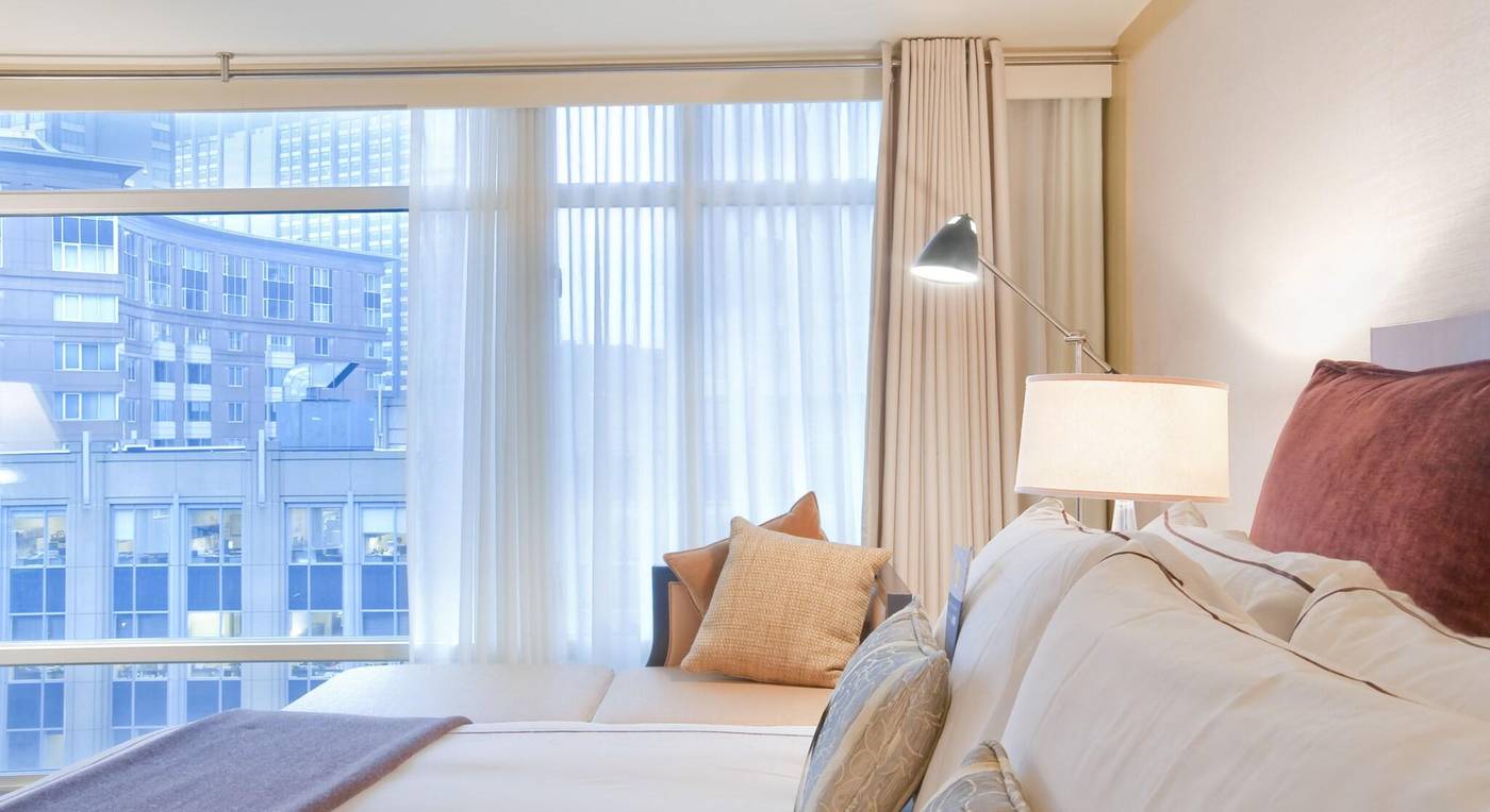 The-Colonnade-Hotel-Room-11