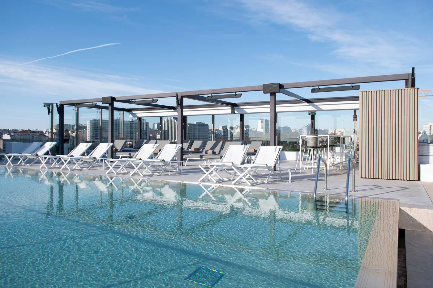 Epic SANA Marques - Portugal - Lisboa - Pool - 0
