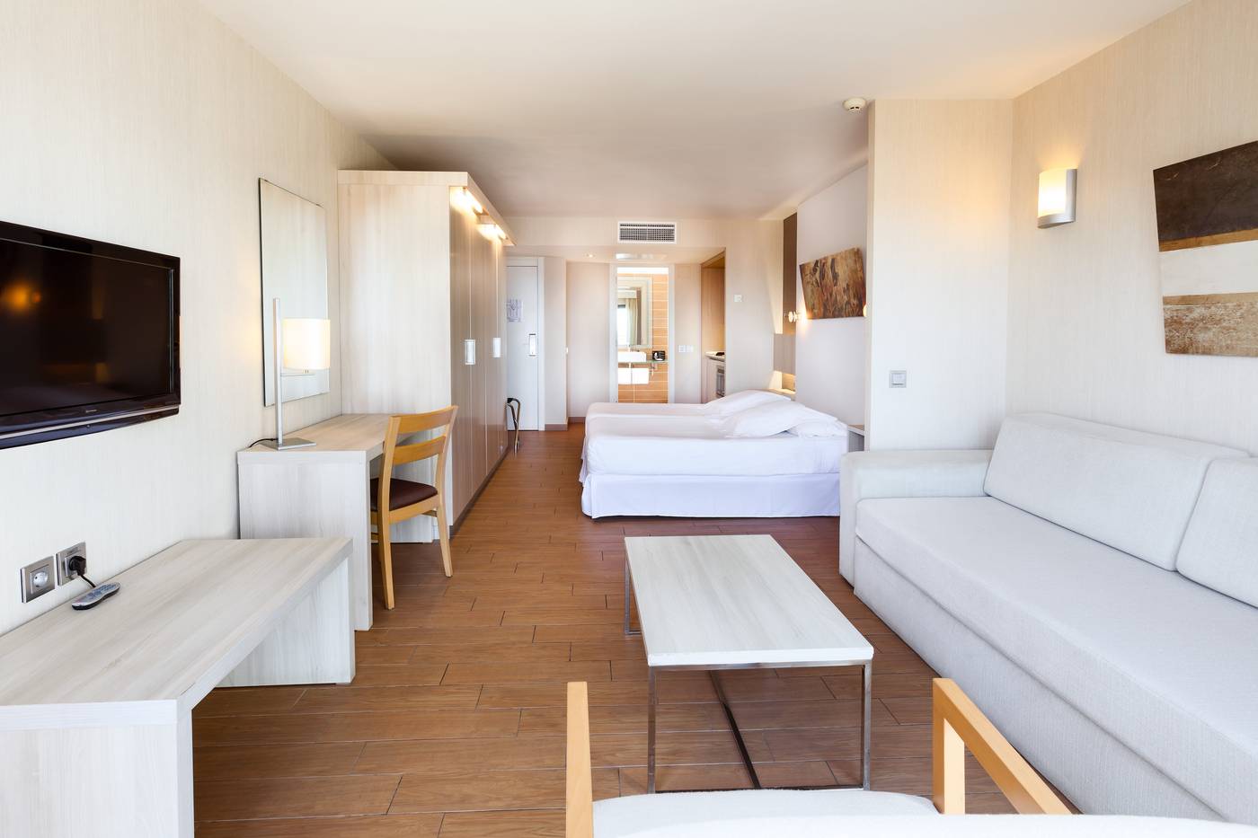 Be-Live-Experience-Lanzarote-Beach-Room-16