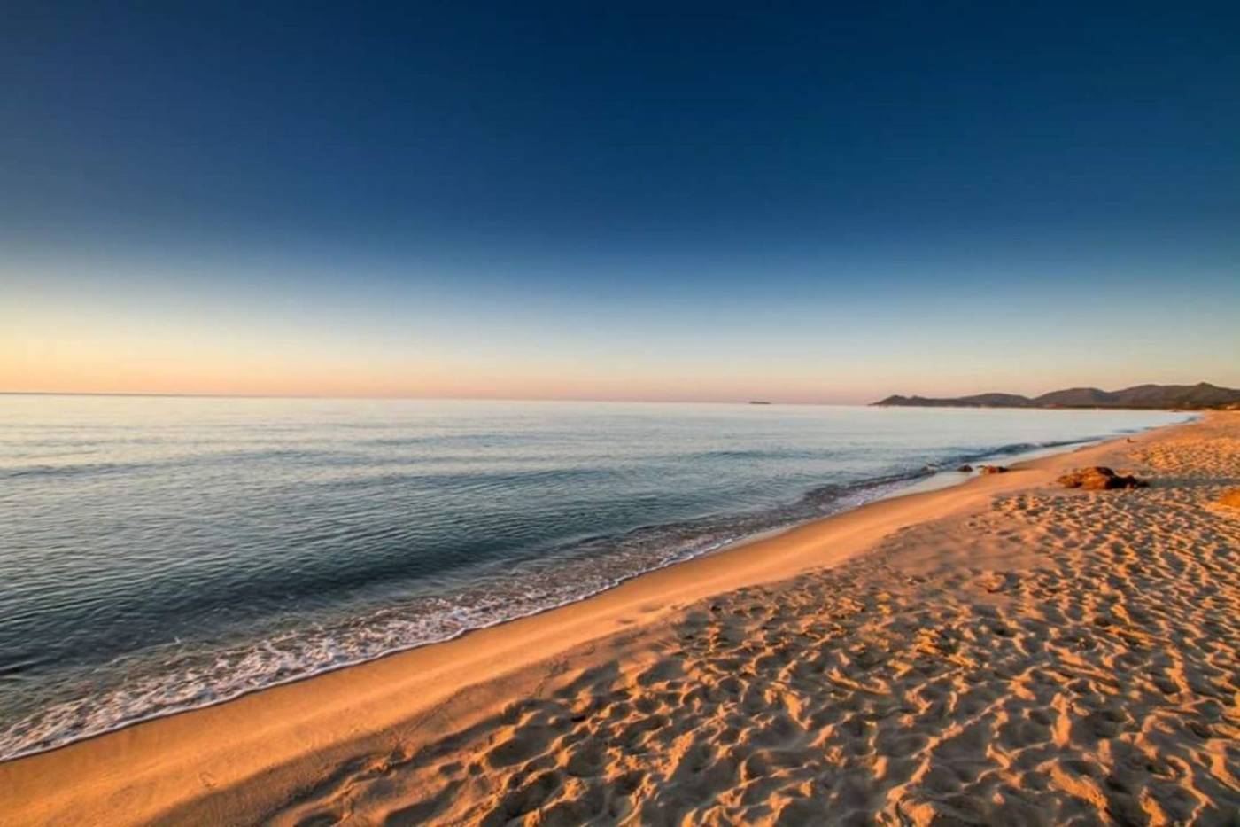 Cala-Sinzias-Resort-Beach-77