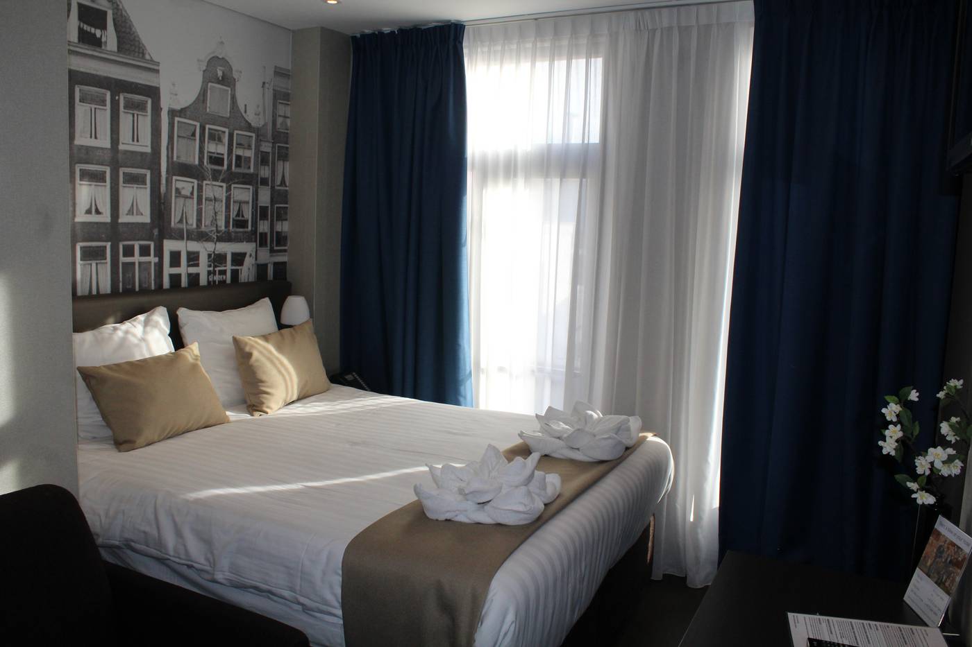 Royal-Amsterdam-Hotel-Room-21