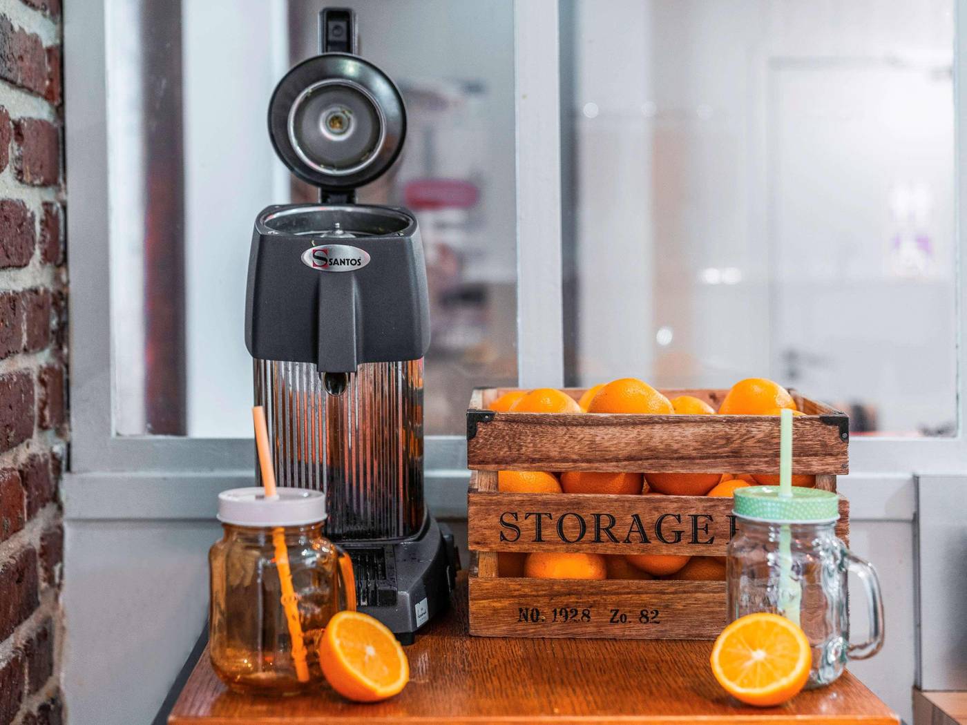 ibis-Styles-Paris-Montmartre-Nord-Restaurant-25