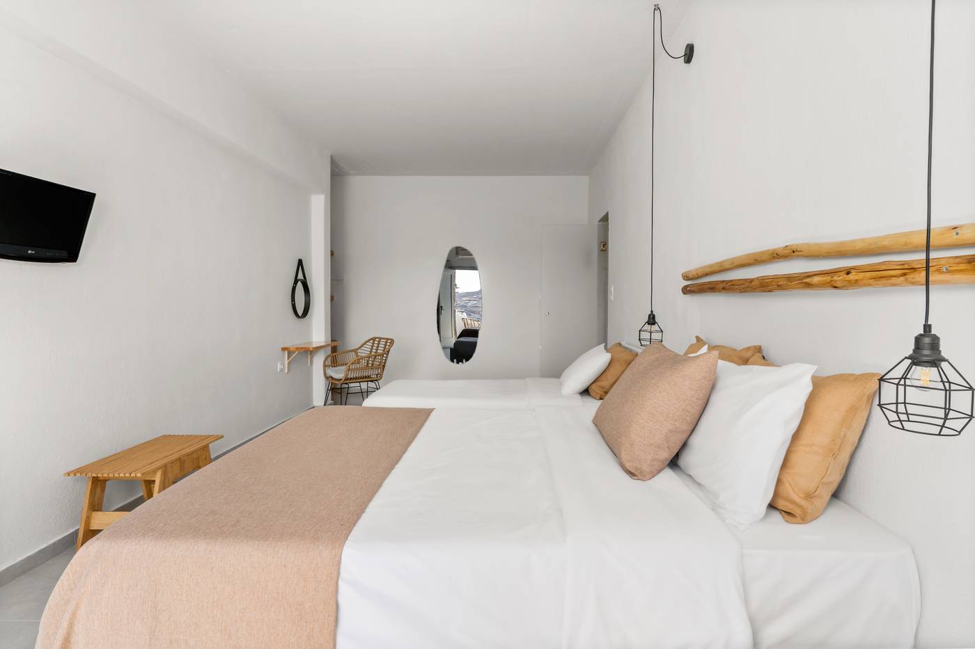 Penelope-Village-Room-26