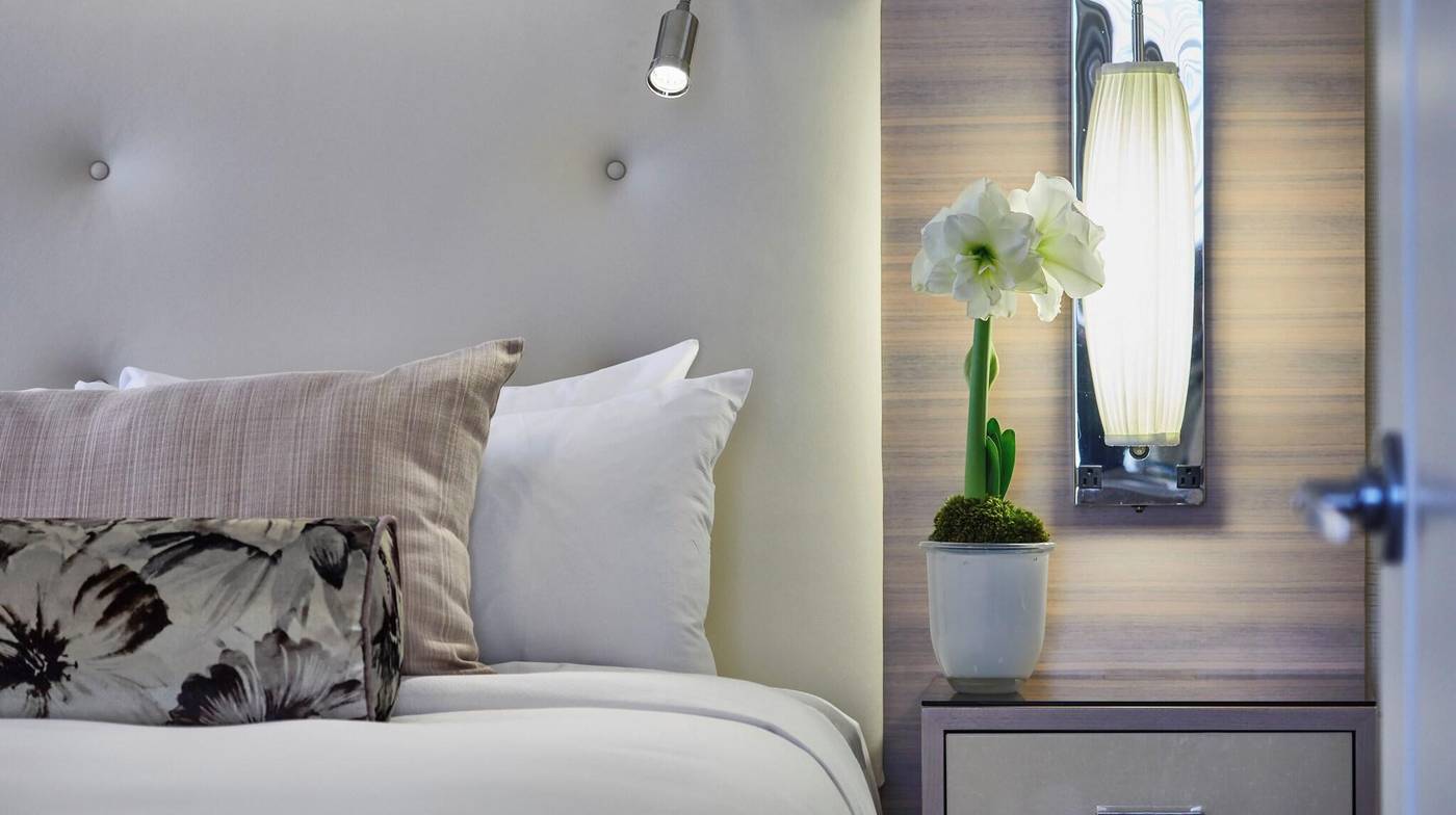 Loews-Boston-Hotel-Room-20