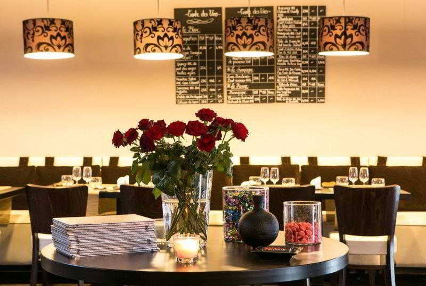 Le Colisée Hôtel & Spa-France-SAINT HERBLAIN-General view-2