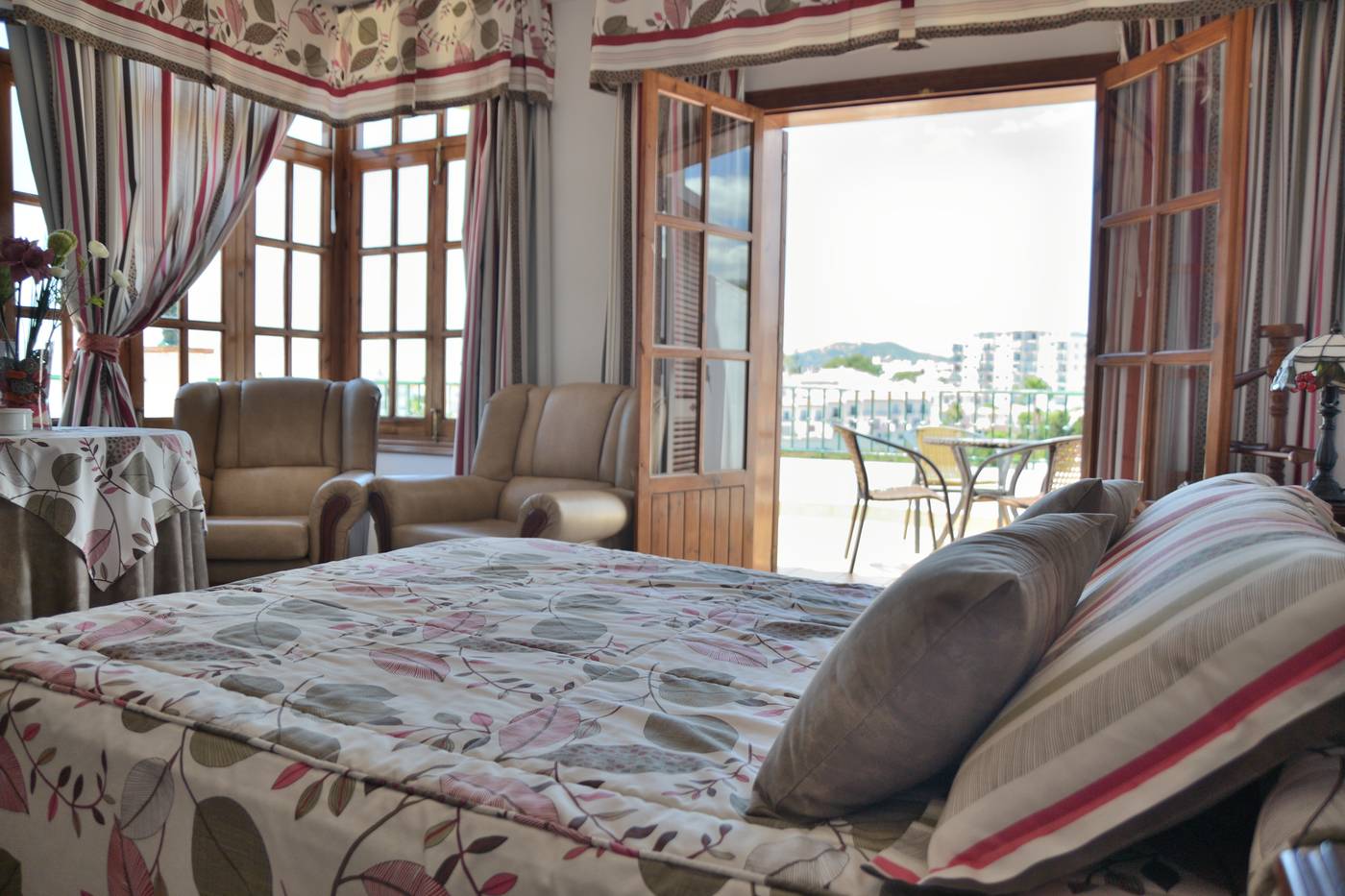 Jose-Cruz-Playa-Burriana-Room-18