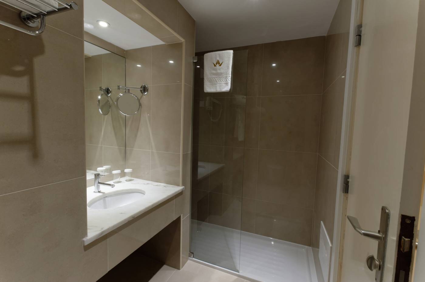 Carvoeiro-Hotel-Room-17