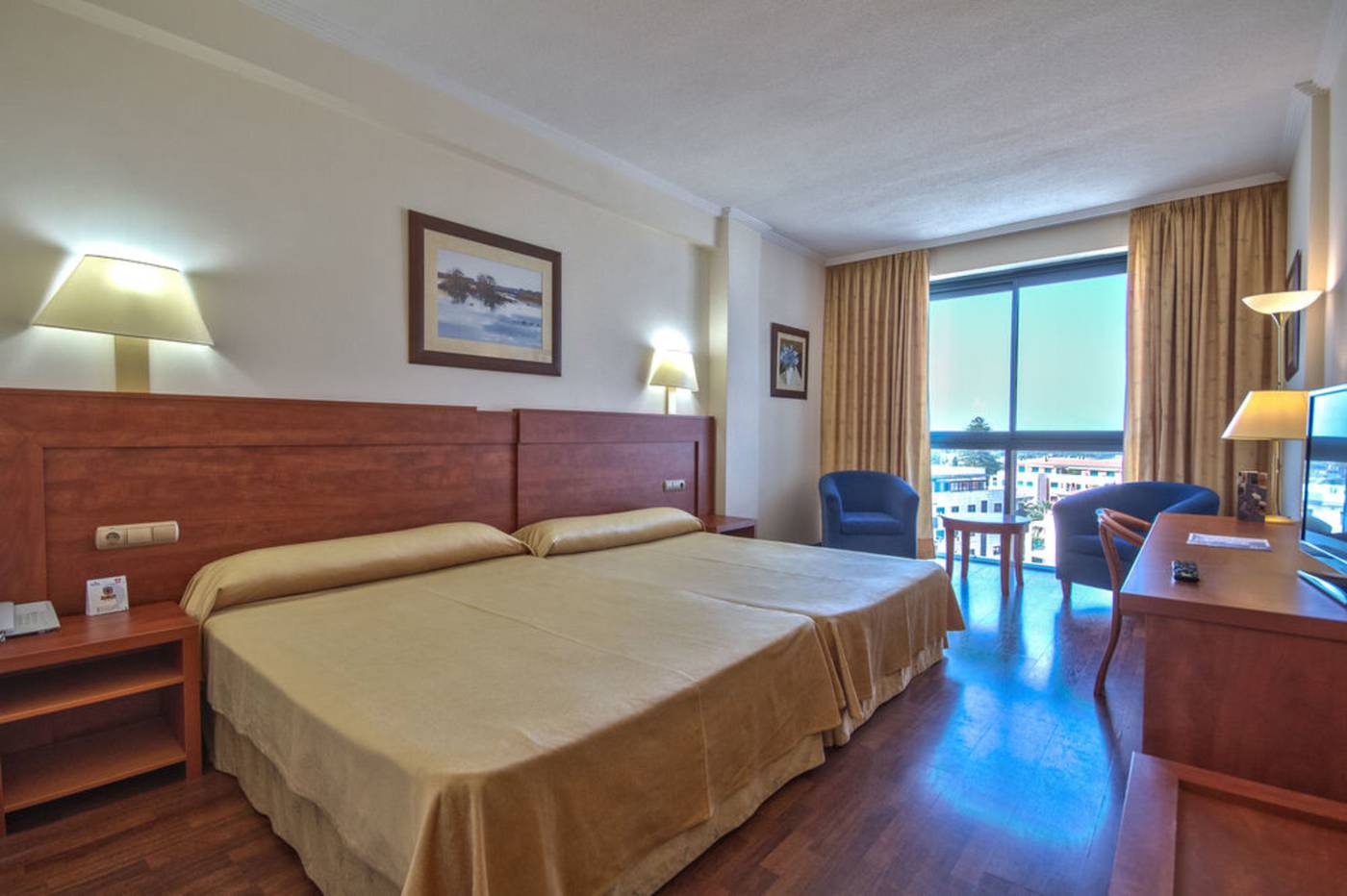 Port-Denia-Room-24
