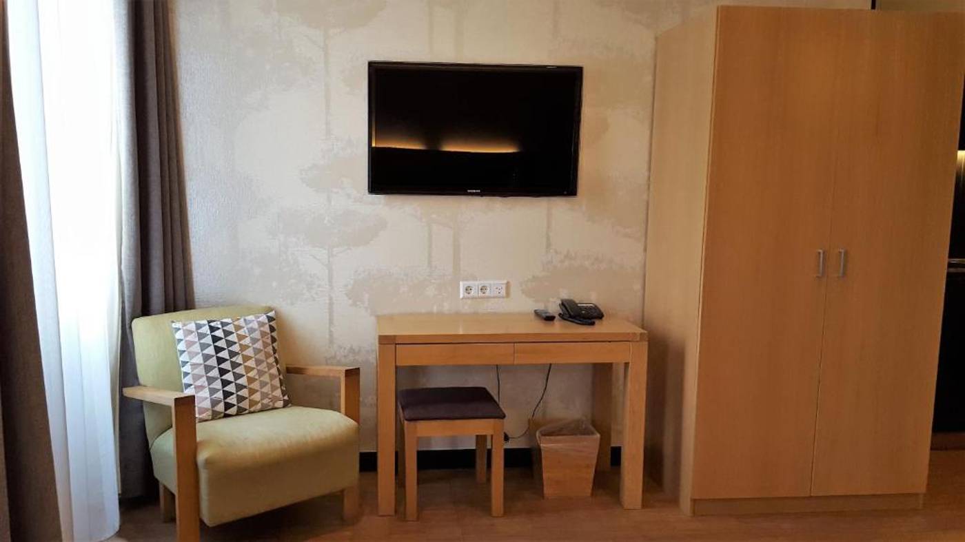 The-Bank-Hotel-Room-25