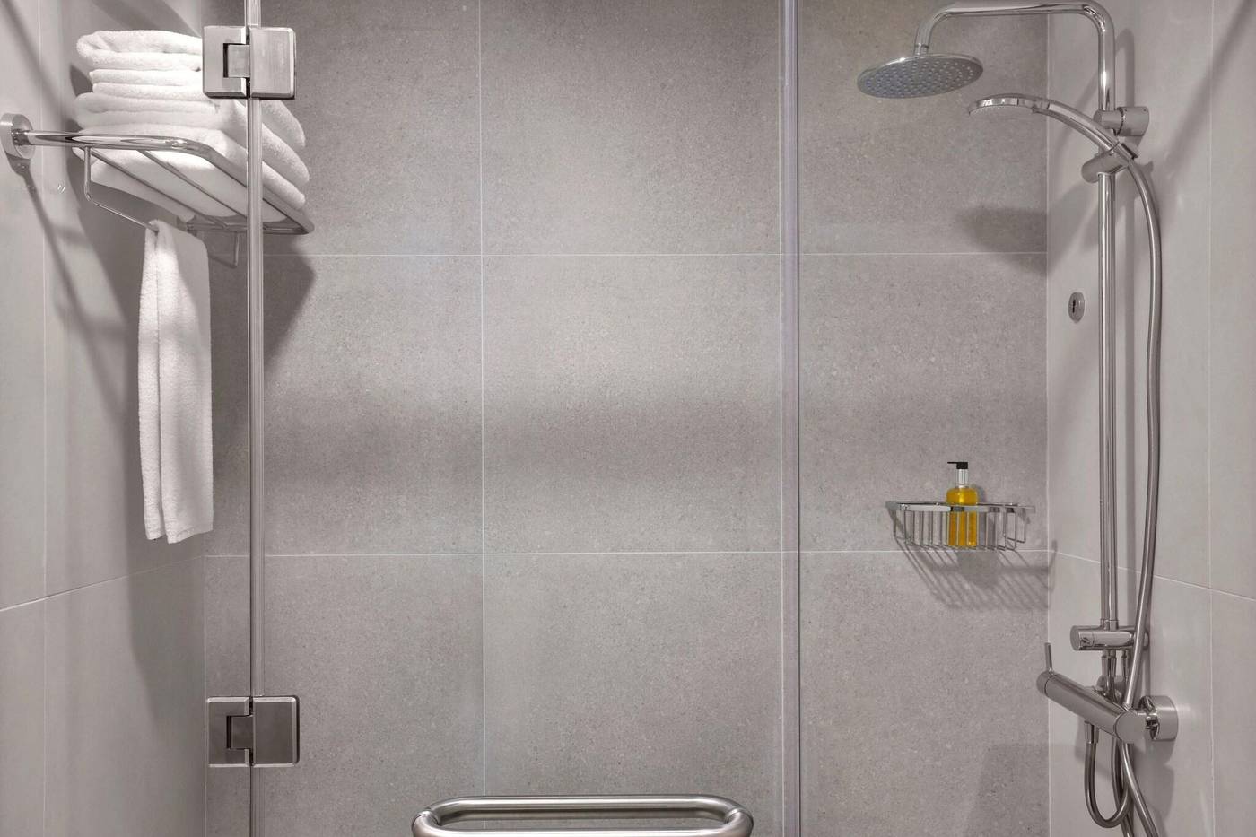 Iberotel-Emirates-Grand-Room-53