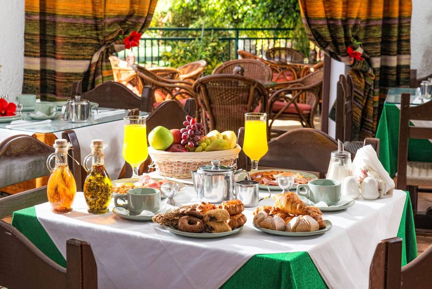 Malia-Holidays-Bar-44