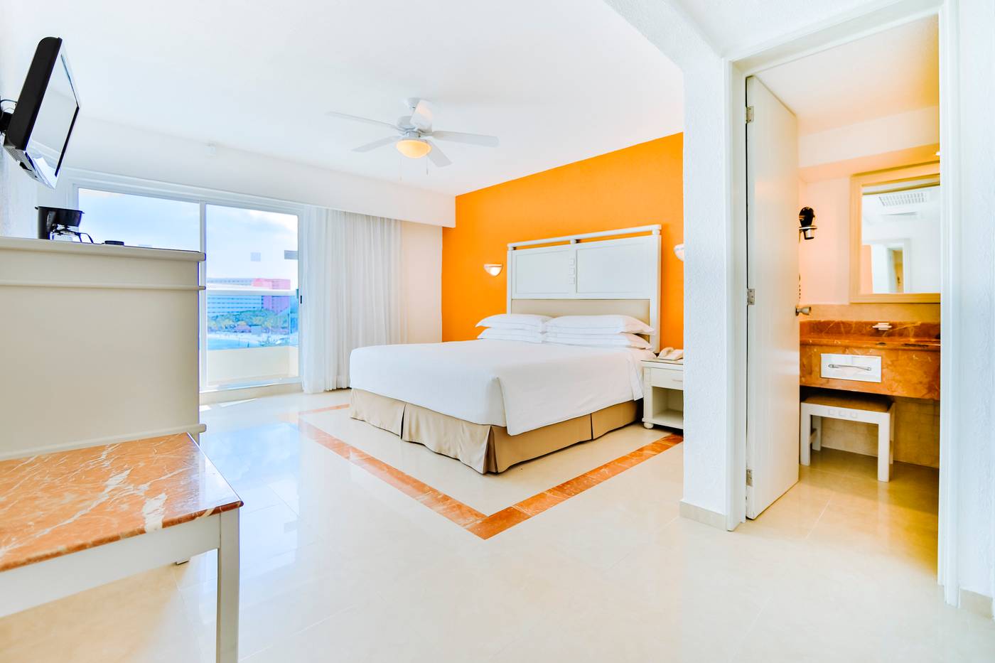 Occidental Costa Cancun