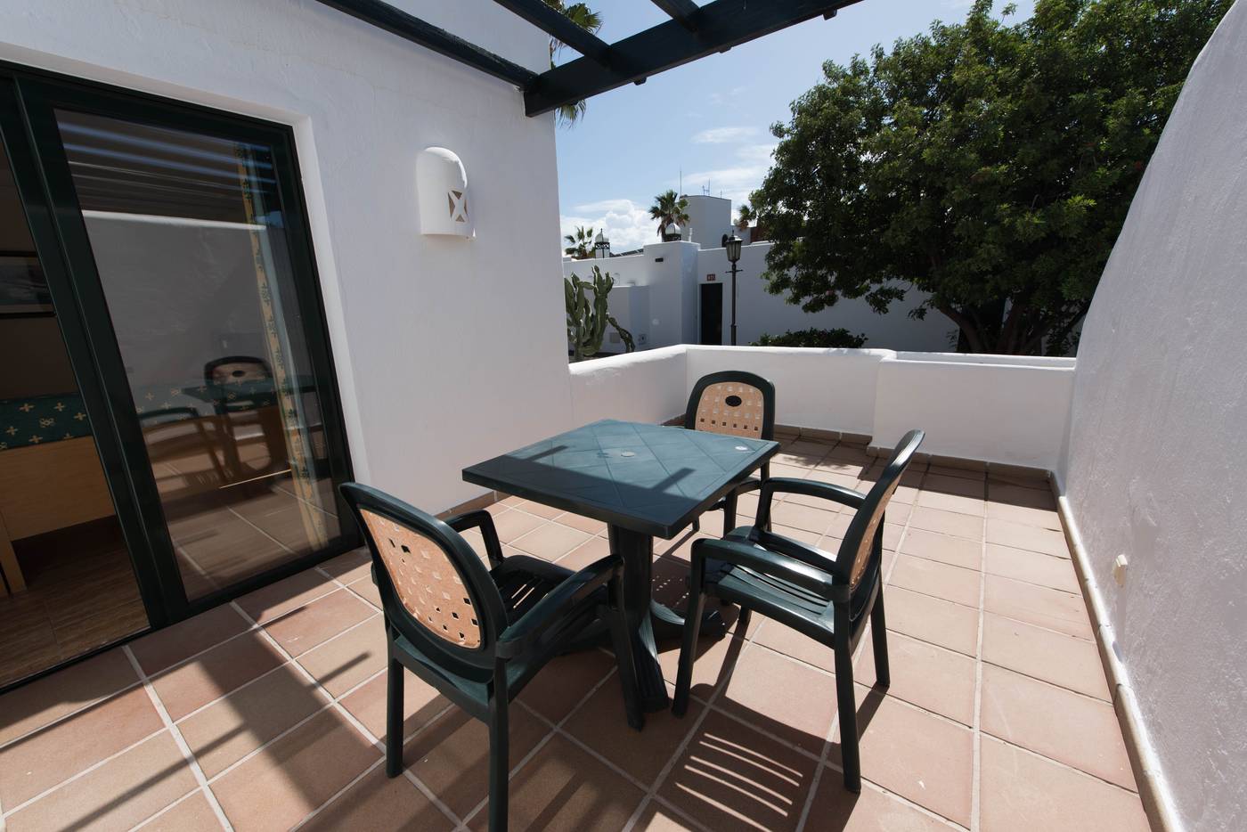 Palmeras-Garden-Room-20