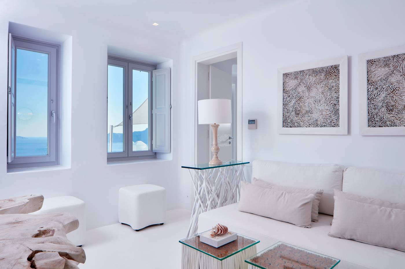 Canaves Sunday-Greece-OIA - SANTORINI-Room-9