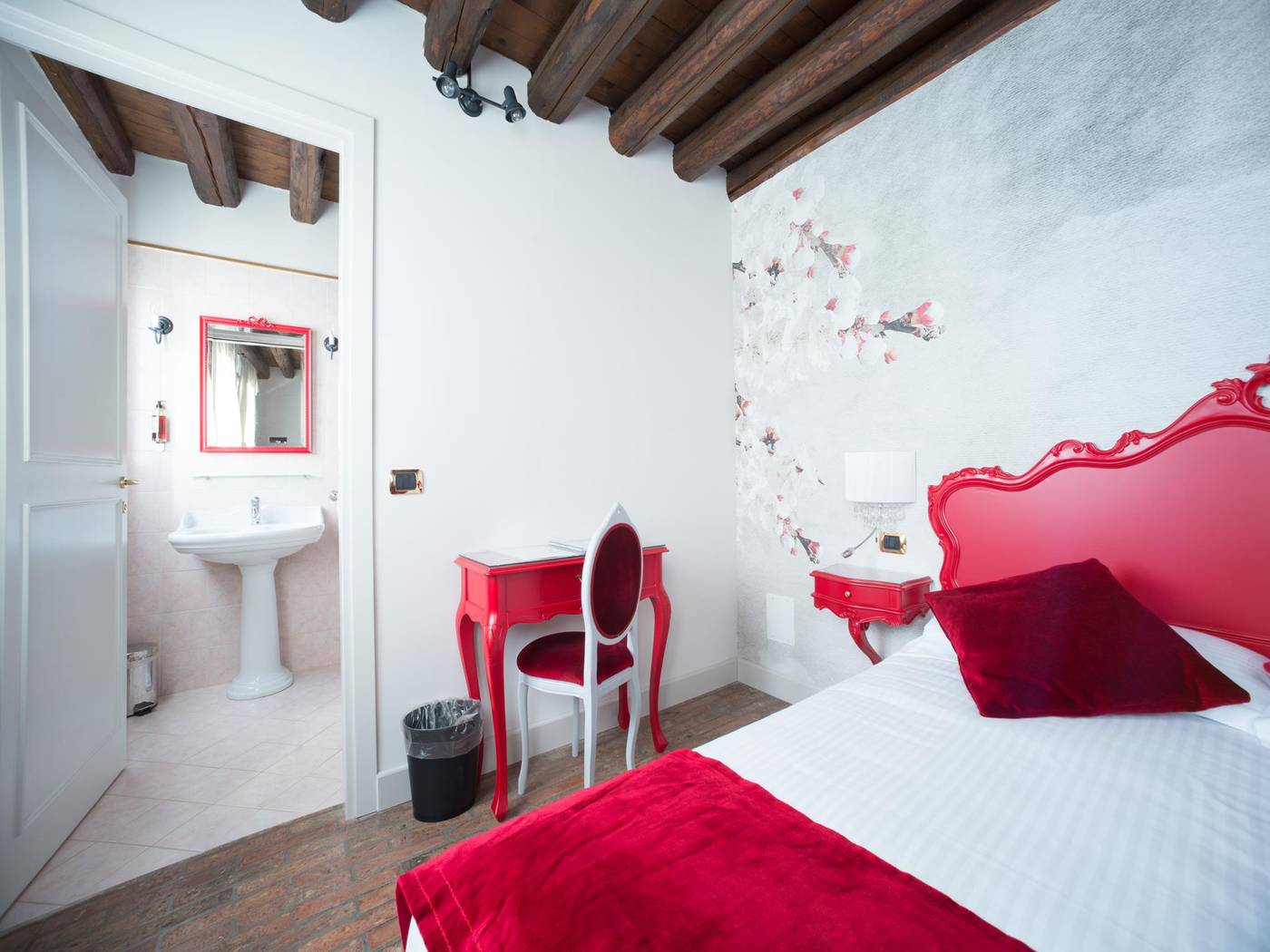 Villa-Gasparini-Room-4