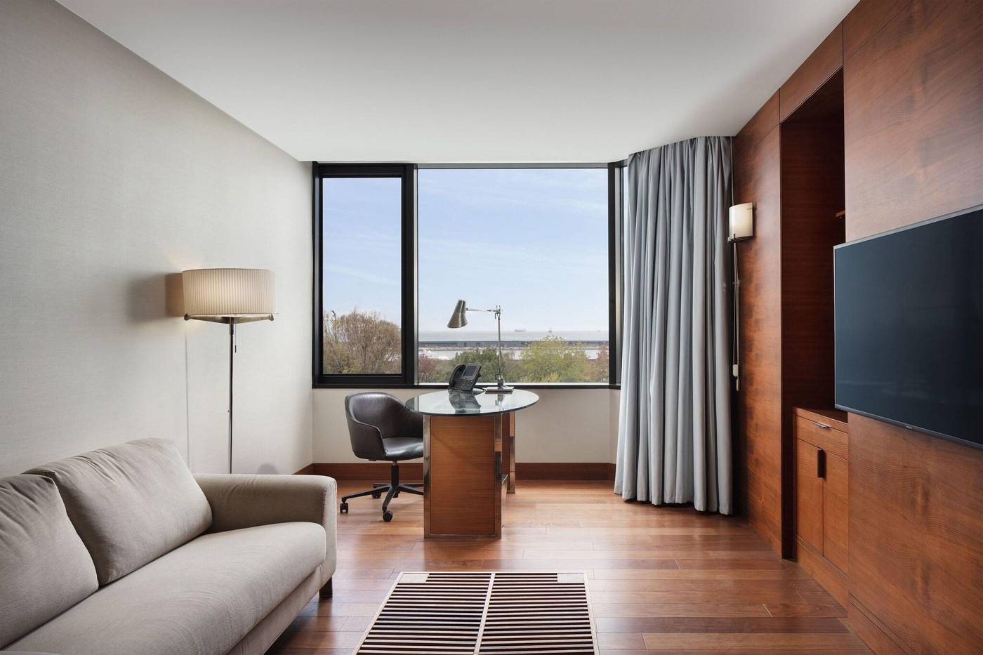 Sheraton-Hotel-Atakoy-Room-53