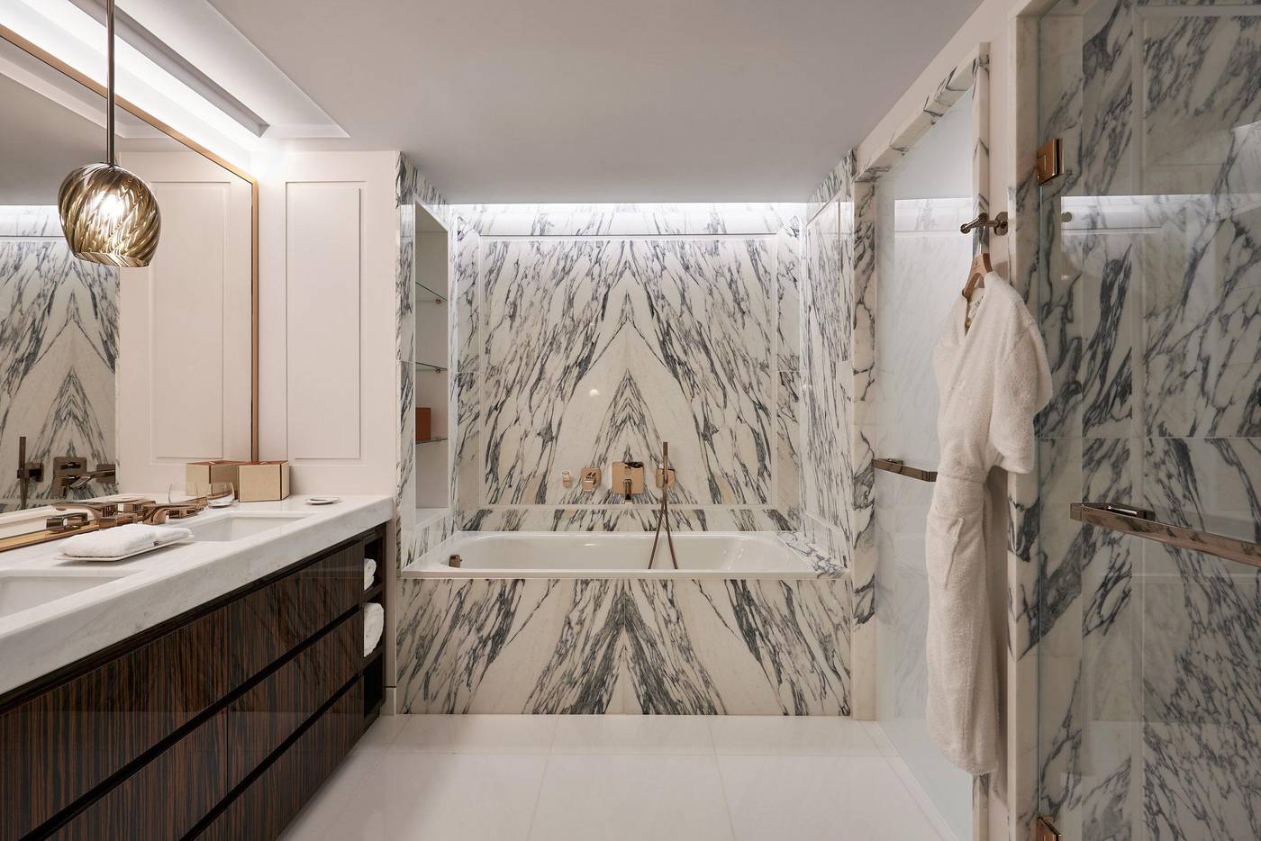 Regent-Carlton-Cannes-Room-42