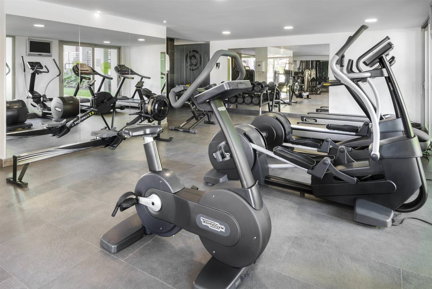 Occidental-Menorca-Sports-and-Entertainment-84