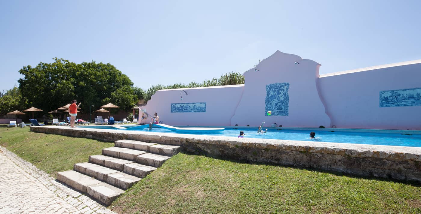 Turim-Club-D-Azeit-o-Hotel-Pool-25