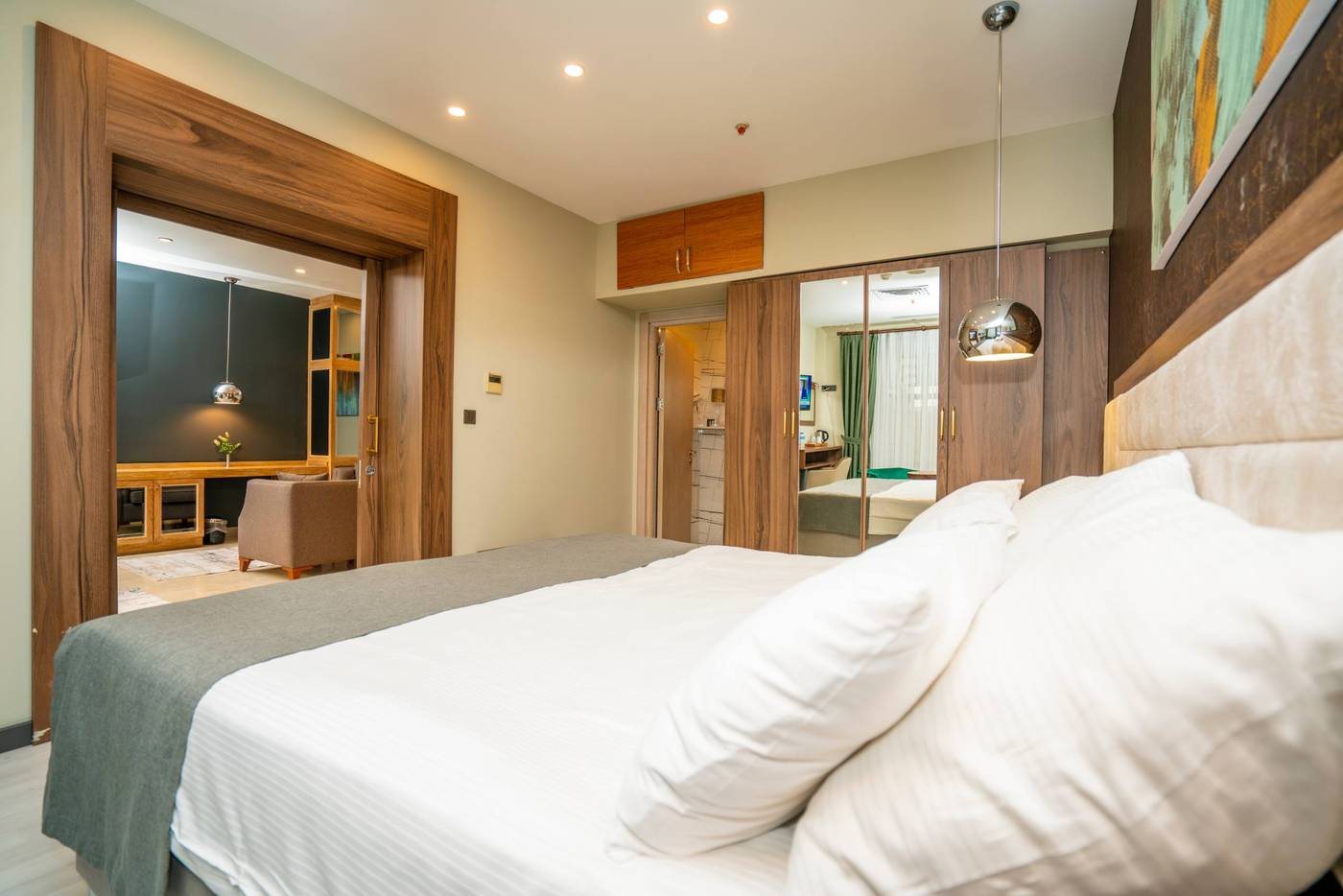 The-Gate-30-Suites-Hotel-Room-9