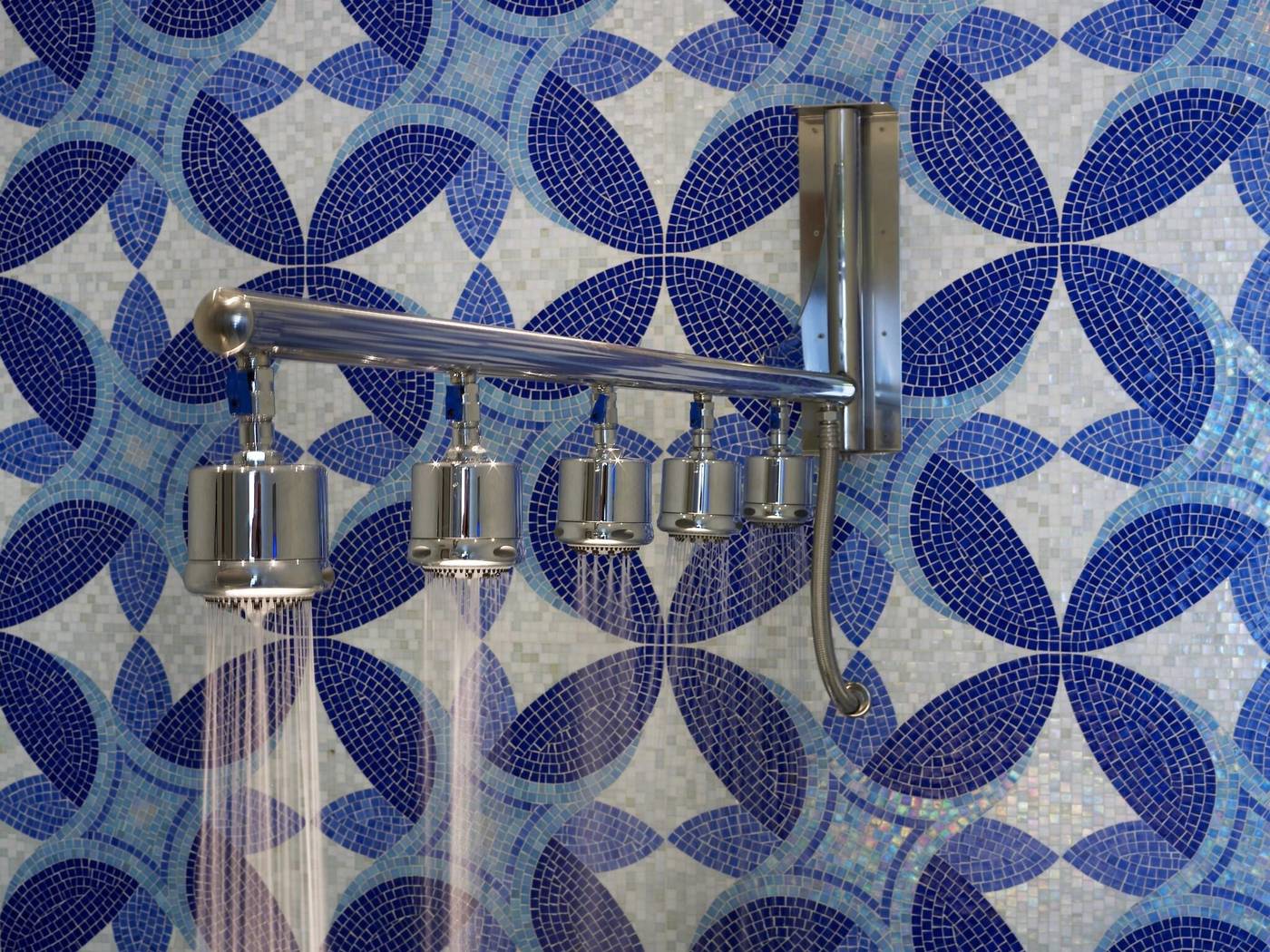 The-Romanos--A-Luxury-Collection-Resort-Sports-and-Entertainment-47