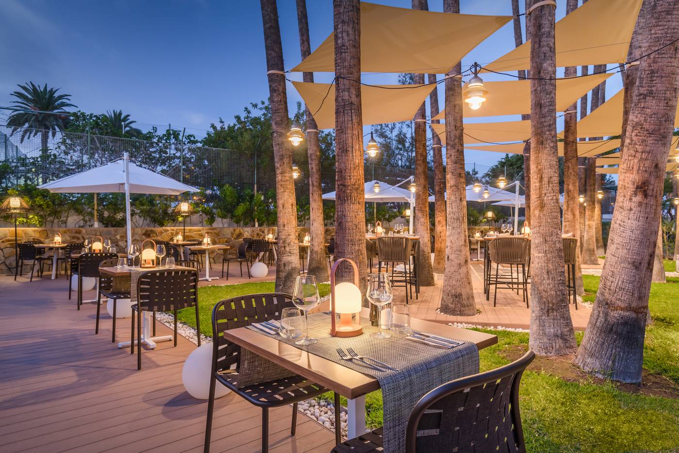 Barcelo-Margaritas-Royal-Level-Restaurant-13