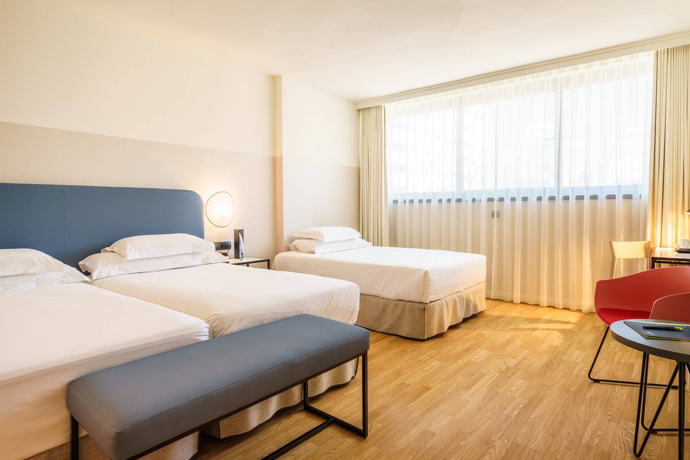 Sercotel-Malaga--ex-Silken-Puerta--Room-9