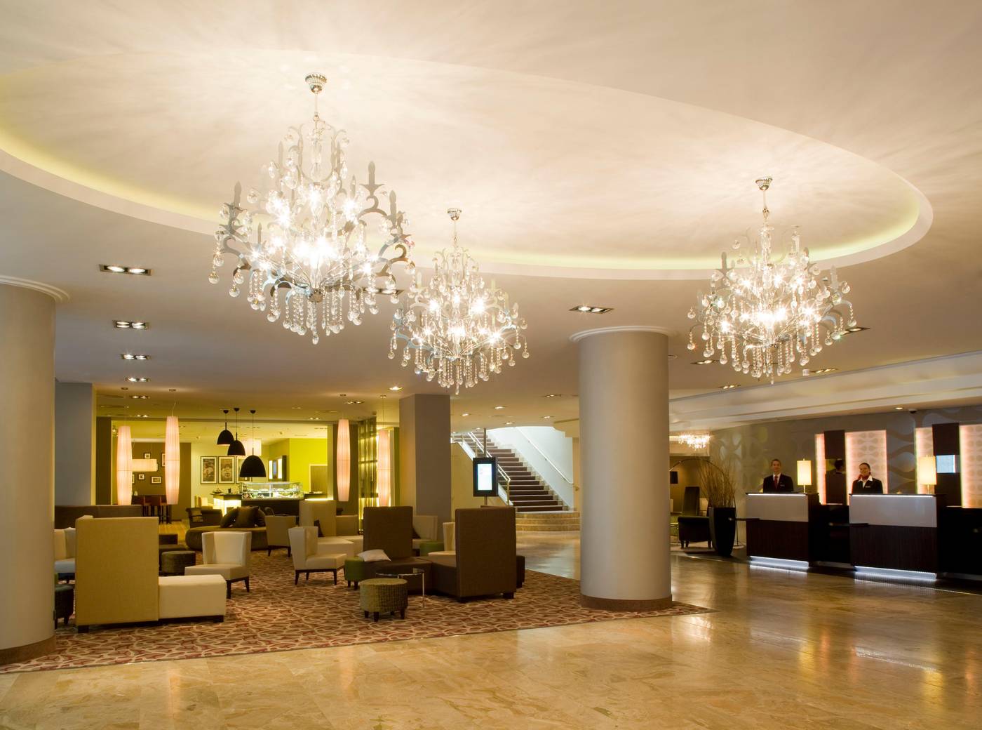 Crowne-Plaza-Berlin-City-Centre-Lobby-16