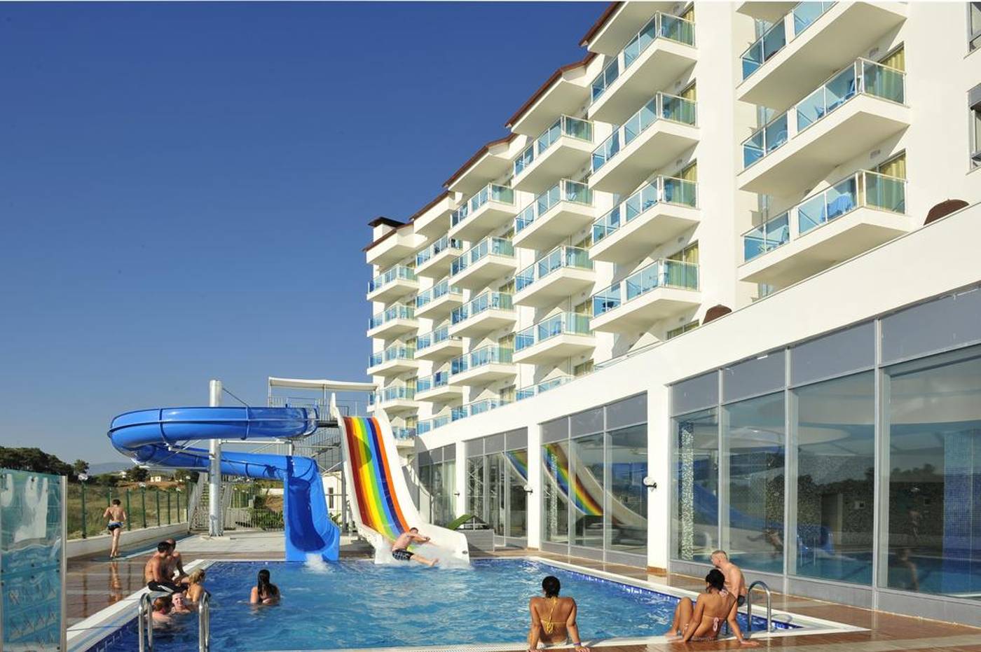 Cenger Beach Resort & Spa