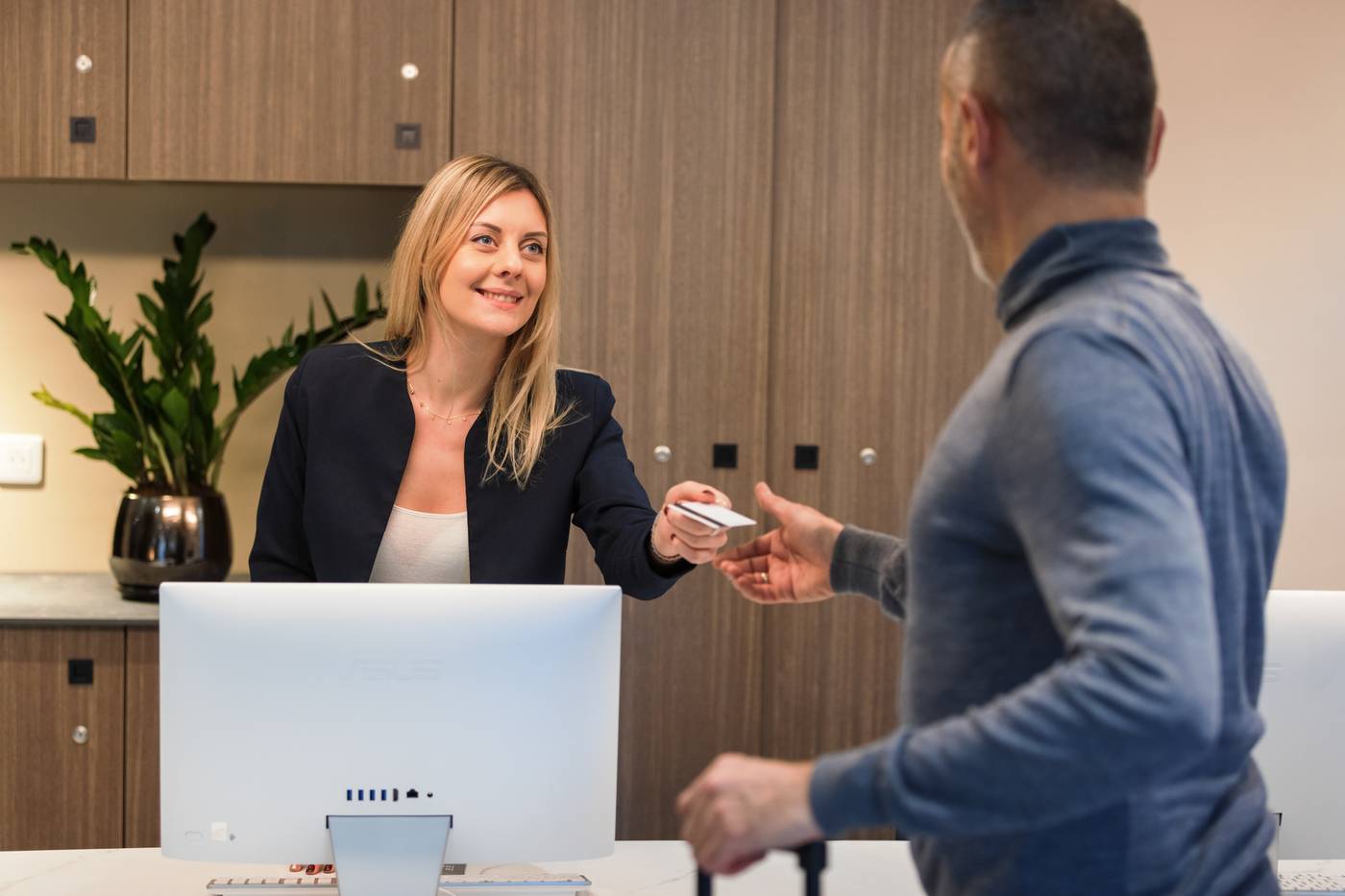 Hotel-Khla-Nice-Lobby-47