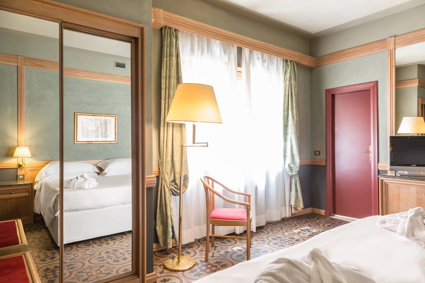 The-Hoxton--Rome-Room-4