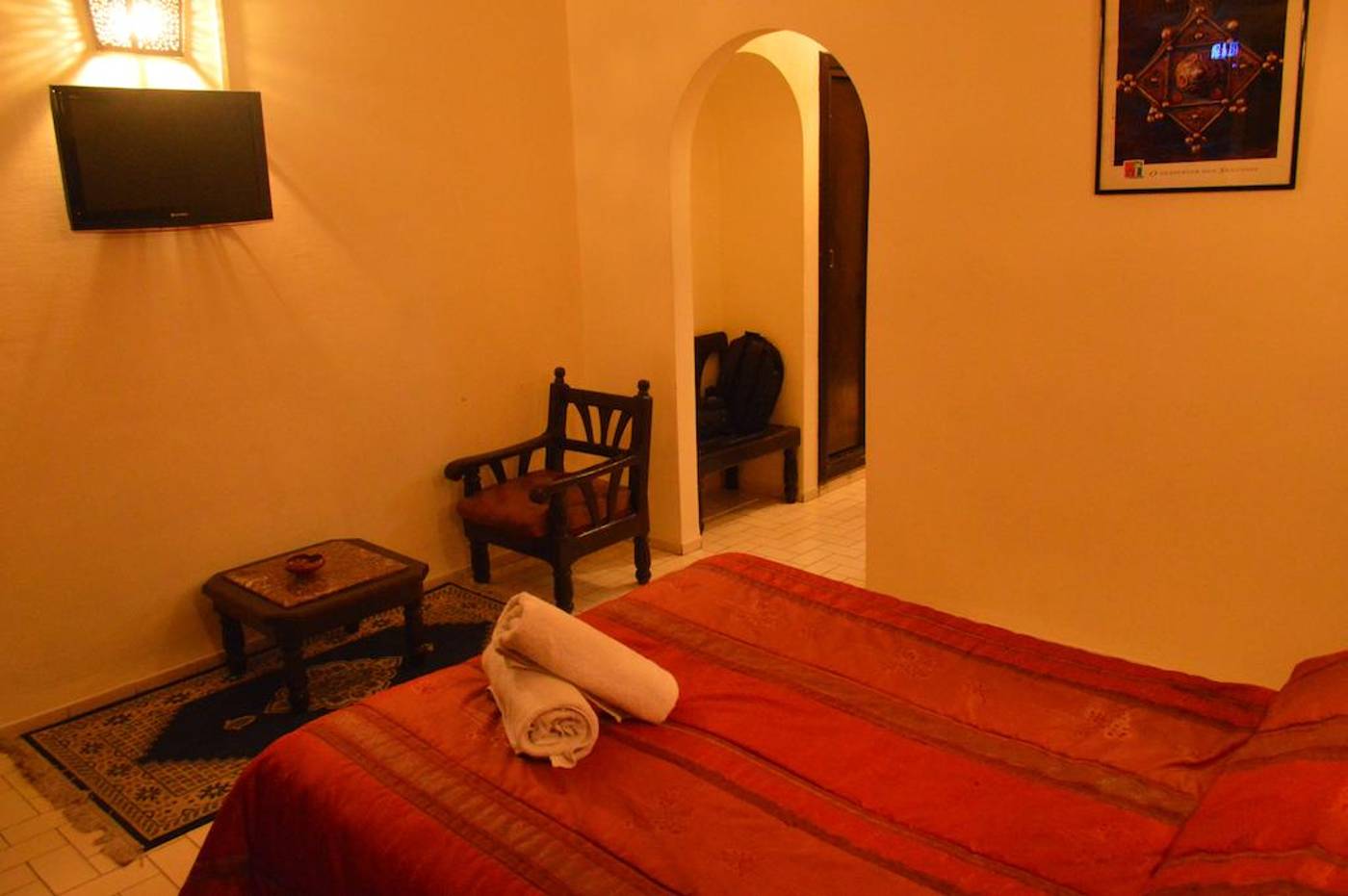 Hotel-Amalay-Room-10