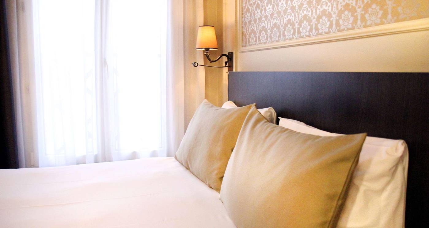 BEST-WESTERN-Hotel-Le-Montmartre-Saint-Pierre-Room-28