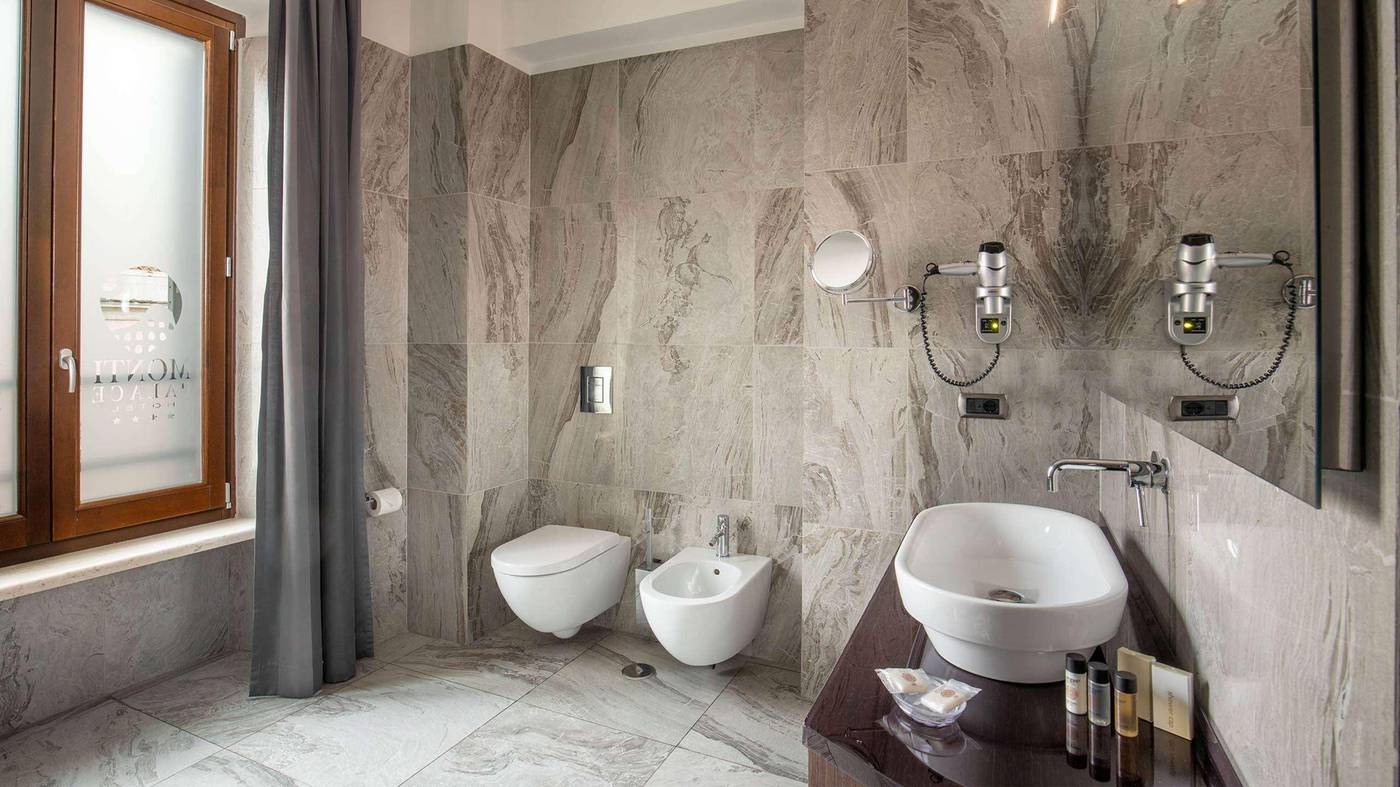 Monti-Palace-Hotel-Room-44