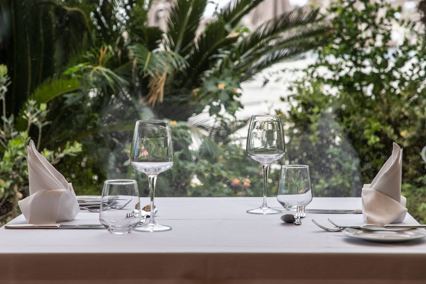 Eden-Roc-Resort-Hotel-Restaurant-19