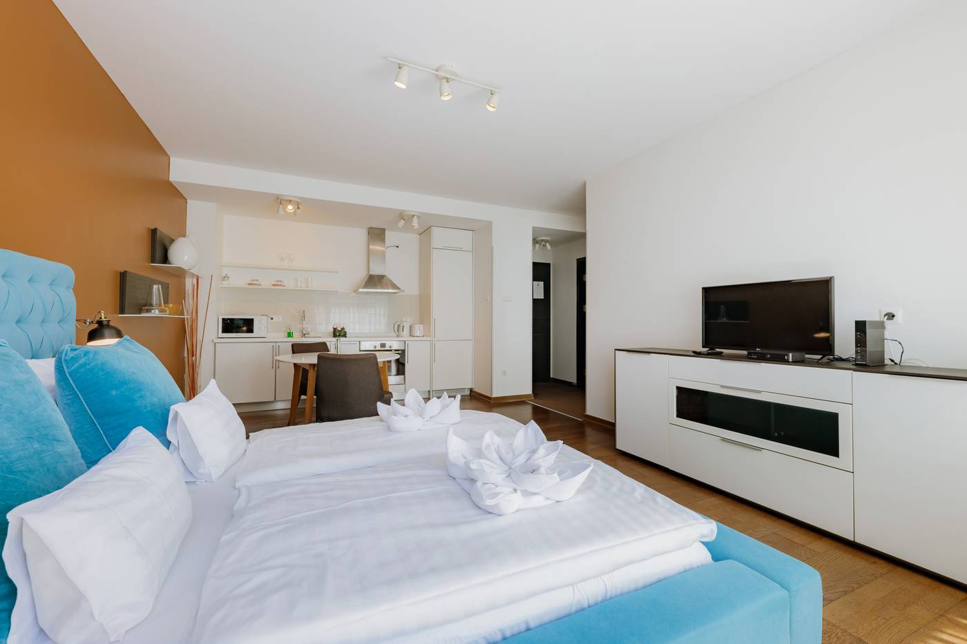 Bliss-Residence-and-Spa-Room-20